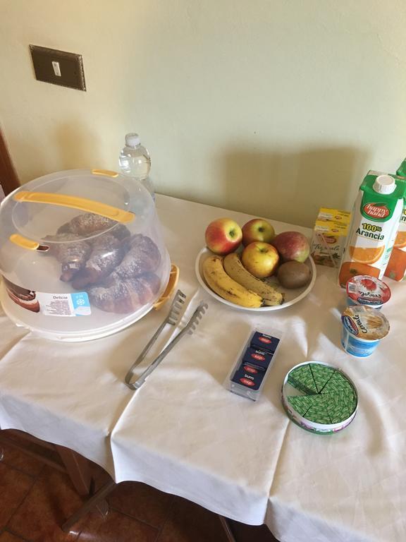 B&B Soleluna Πίζα Εξωτερικό φωτογραφία